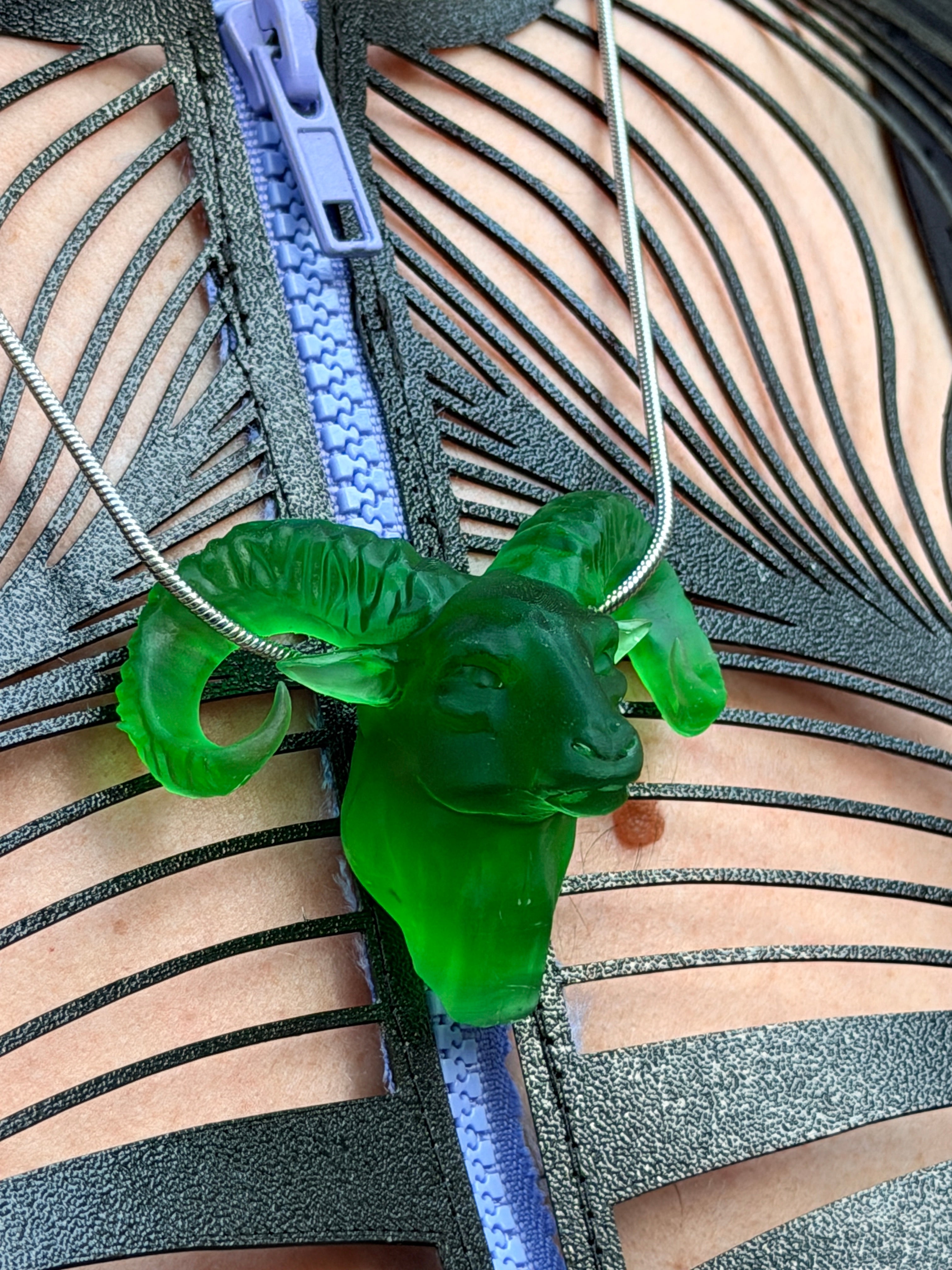 Collier totem bélier - Patrick